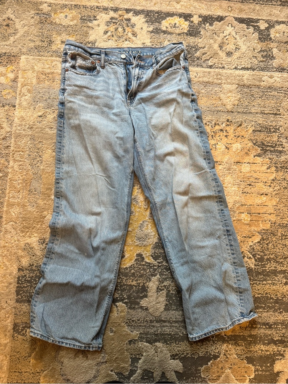 American Eagle Outfitters Light Blue Straight-Leg Women's Jeans